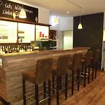 Roeb Hotel 3*