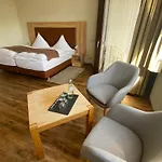 Roeb Hotel