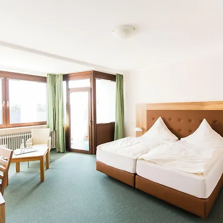 Roeb Hotel 3*
