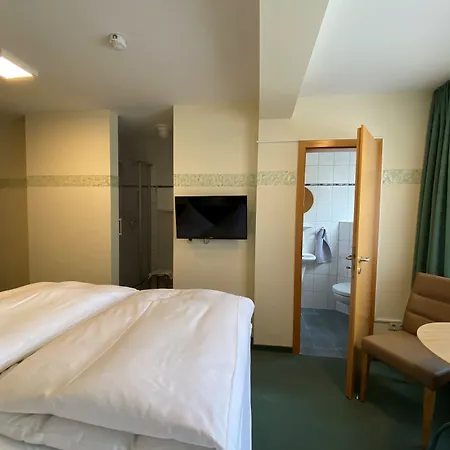 Hotel Roeb 3*
