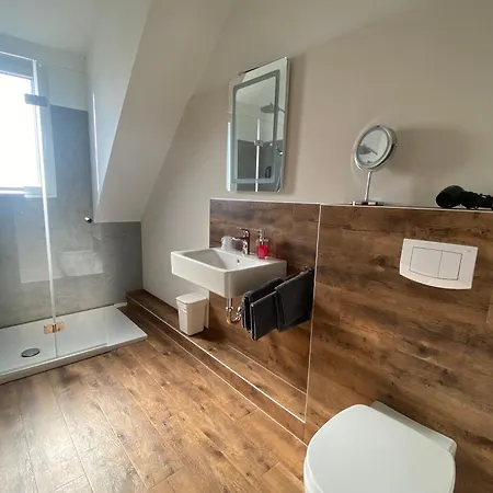 Roeb 3* Nideggen