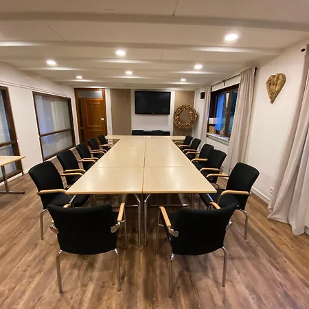 Roeb Hotel 3*