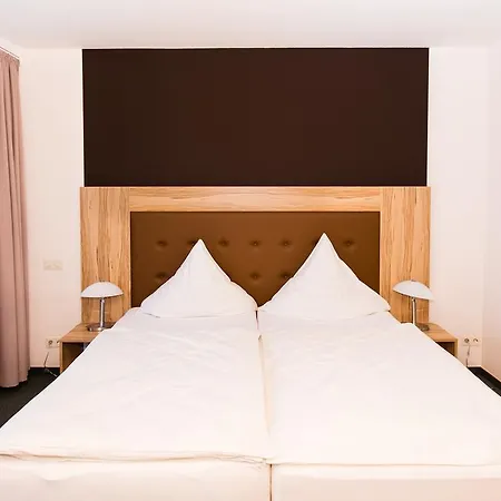 Hotell Roeb Nideggen